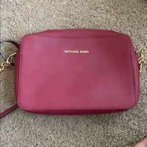 Michael kors red crossbody- jet set large
